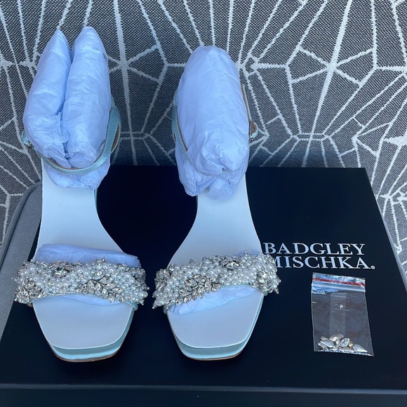 NWT Badgley Mischka Kate Strap Sandal Size 5.5 - Picture 3 of 16